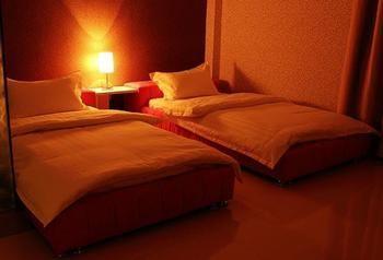 كونمينغ Lucky 5 Million Express Hotel Yuxi المظهر الخارجي الصورة